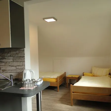 Hostel Haus St. Josef *