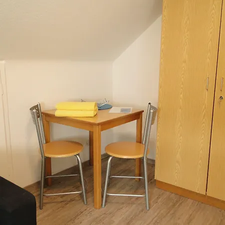 Haus St. Josef Hostal *