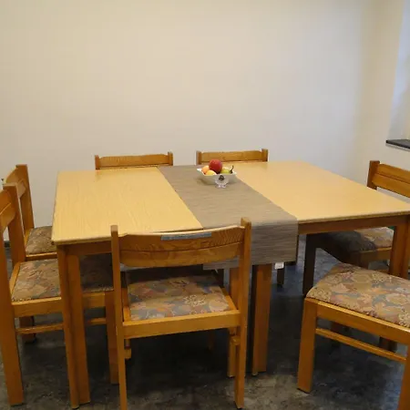 Hostal Haus St. Josef *